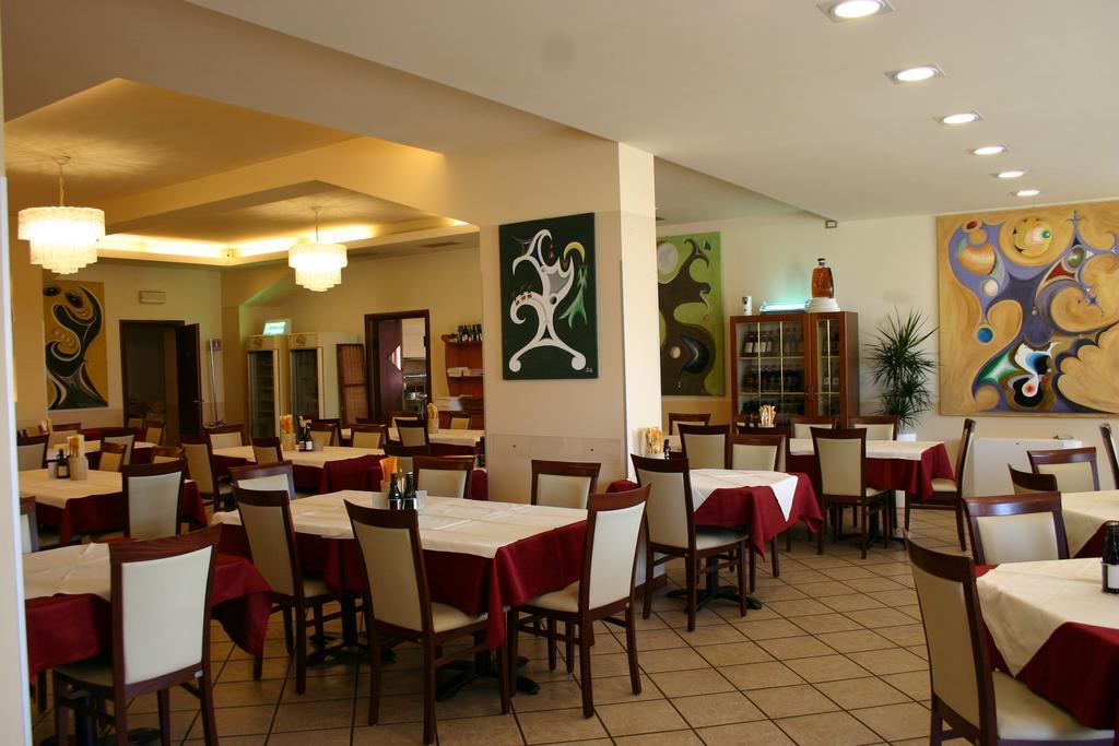 Hotel Moro Freoni San Pietro in Cariano Exterior foto
